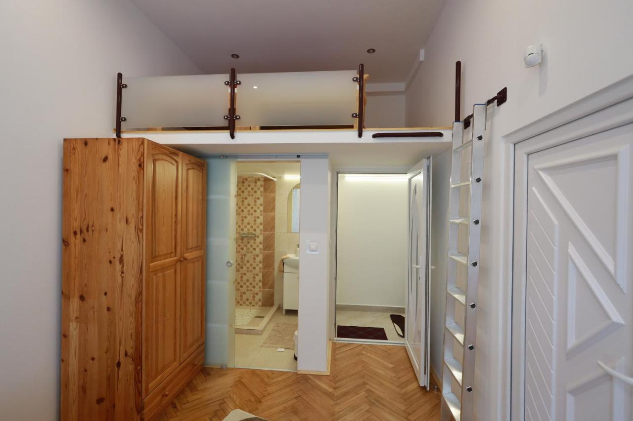 Vito Apartman エゲル エクステリア 写真
