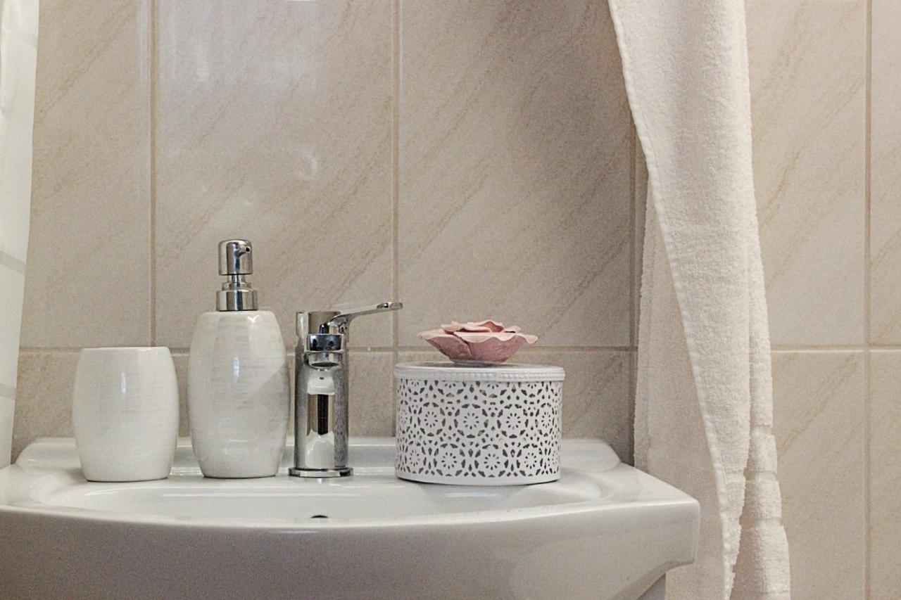 Vito Apartman エゲル エクステリア 写真