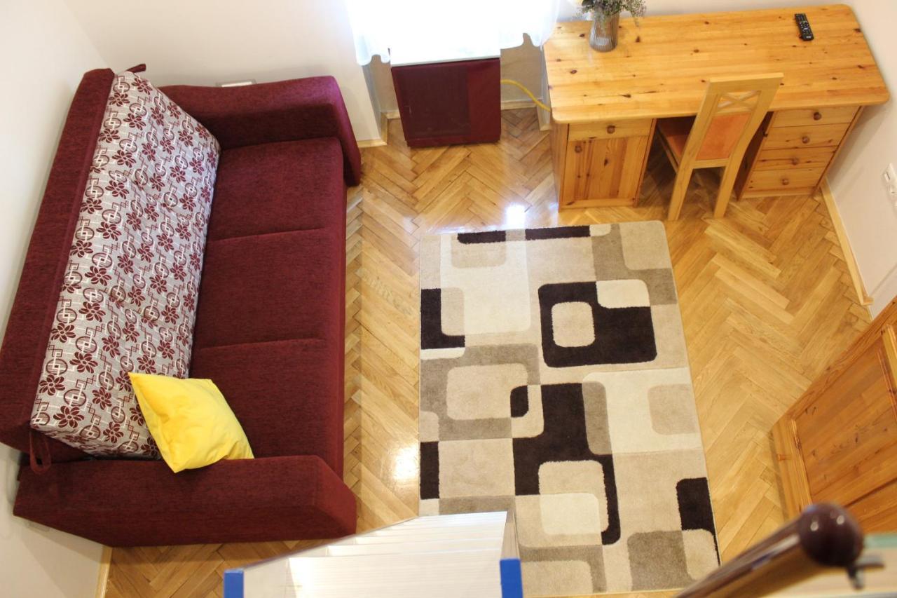 Vito Apartman エゲル エクステリア 写真